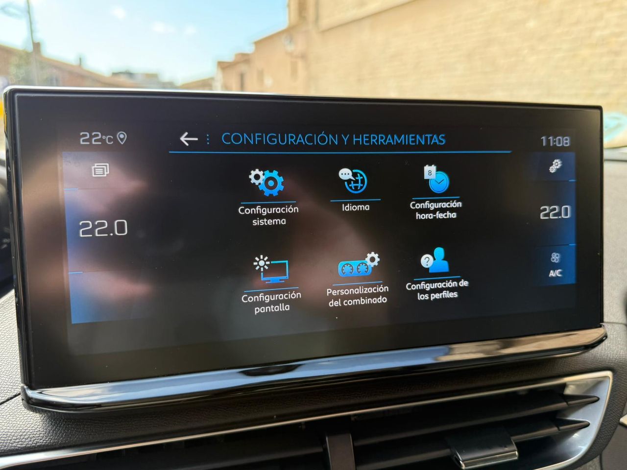 Peugeot 5008 1.5 BlueHDi 130CV EAT8 Allure Pack 2021 de segunda mano en Barcelona