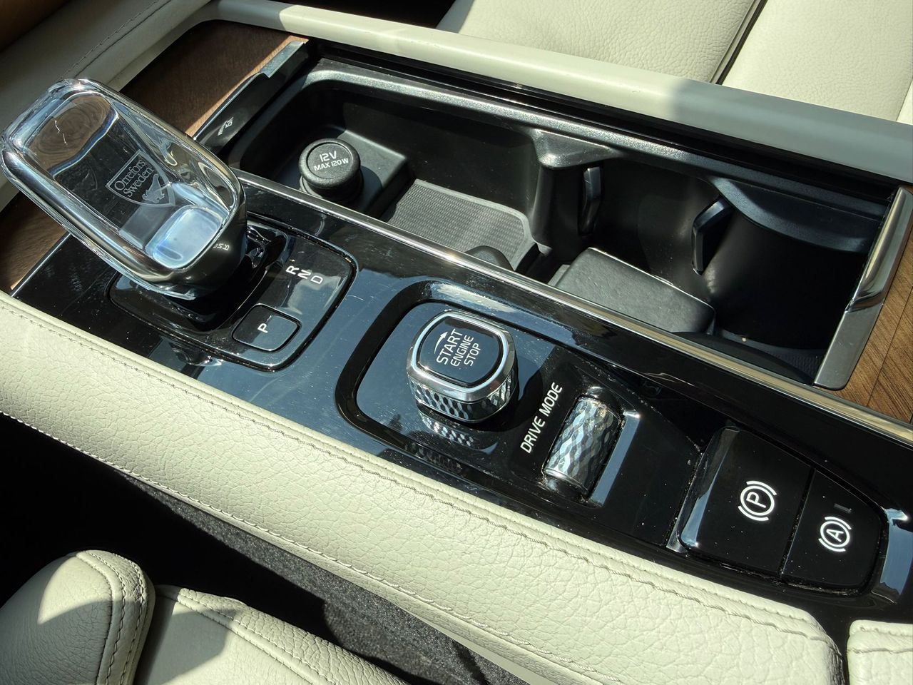Volvo XC90 2.0 B5 D AWD Inscription 2020 de segunda mano en Barcelona