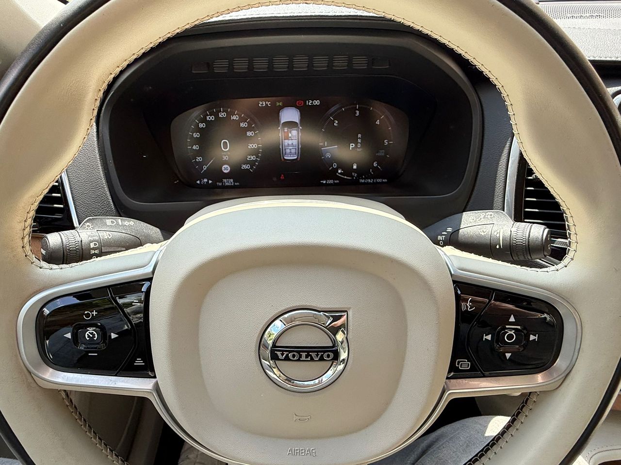 Volvo XC90 2.0 B5 D AWD Inscription 2020 de segunda mano en Barcelona