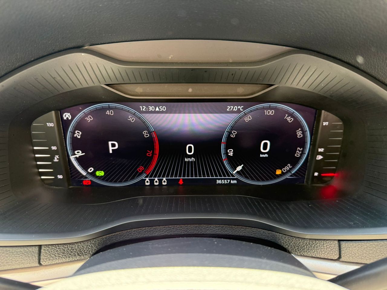 Skoda Karoq Karoq Ambition 1.5 TSI 110 kW 2023 de segunda mano en Barcelona