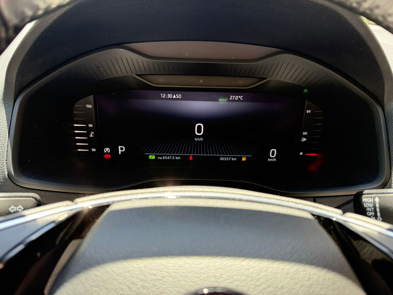 Skoda Karoq Karoq Ambition 1.5 TSI 110 kW 2023 de segunda mano en Barcelona