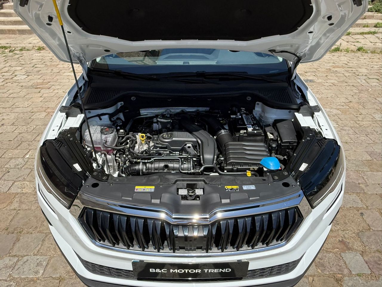 Skoda Karoq Karoq Ambition 1.5 TSI 110 kW 2023 de segunda mano en Barcelona