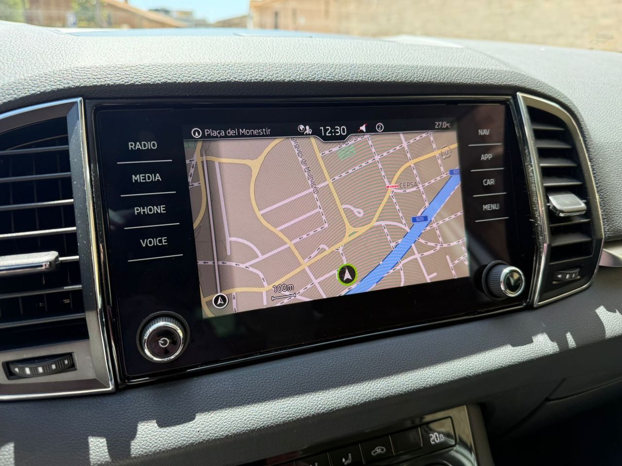 Skoda Karoq Karoq Ambition 1.5 TSI 110 kW 2023 de segunda mano en Barcelona