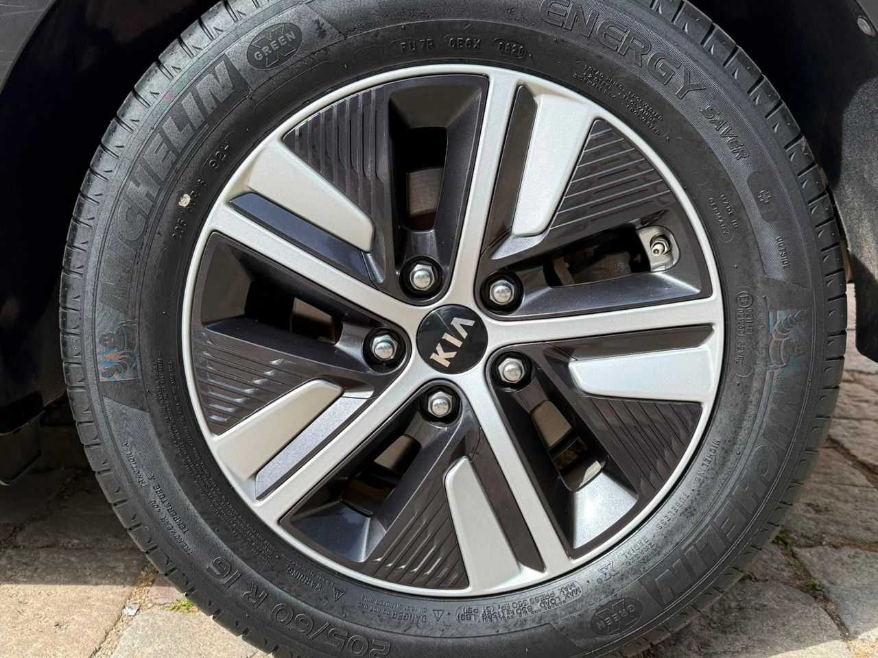 Kia Niro Niro 1.6 HEV Drive 2021 de segunda mano en Barcelona
