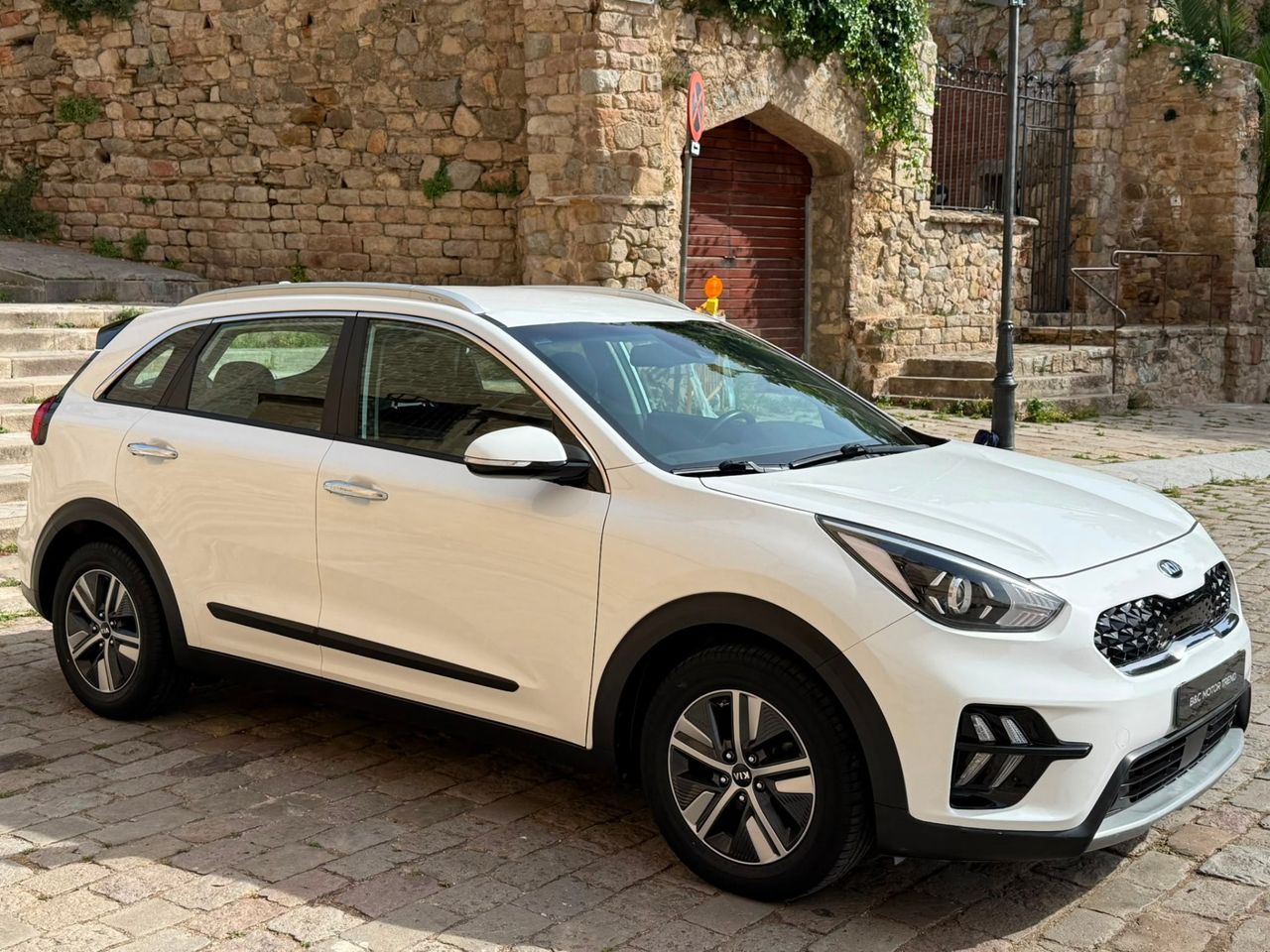 Kia Niro Niro 1.6 HEV Drive 2021 de segunda mano en Barcelona