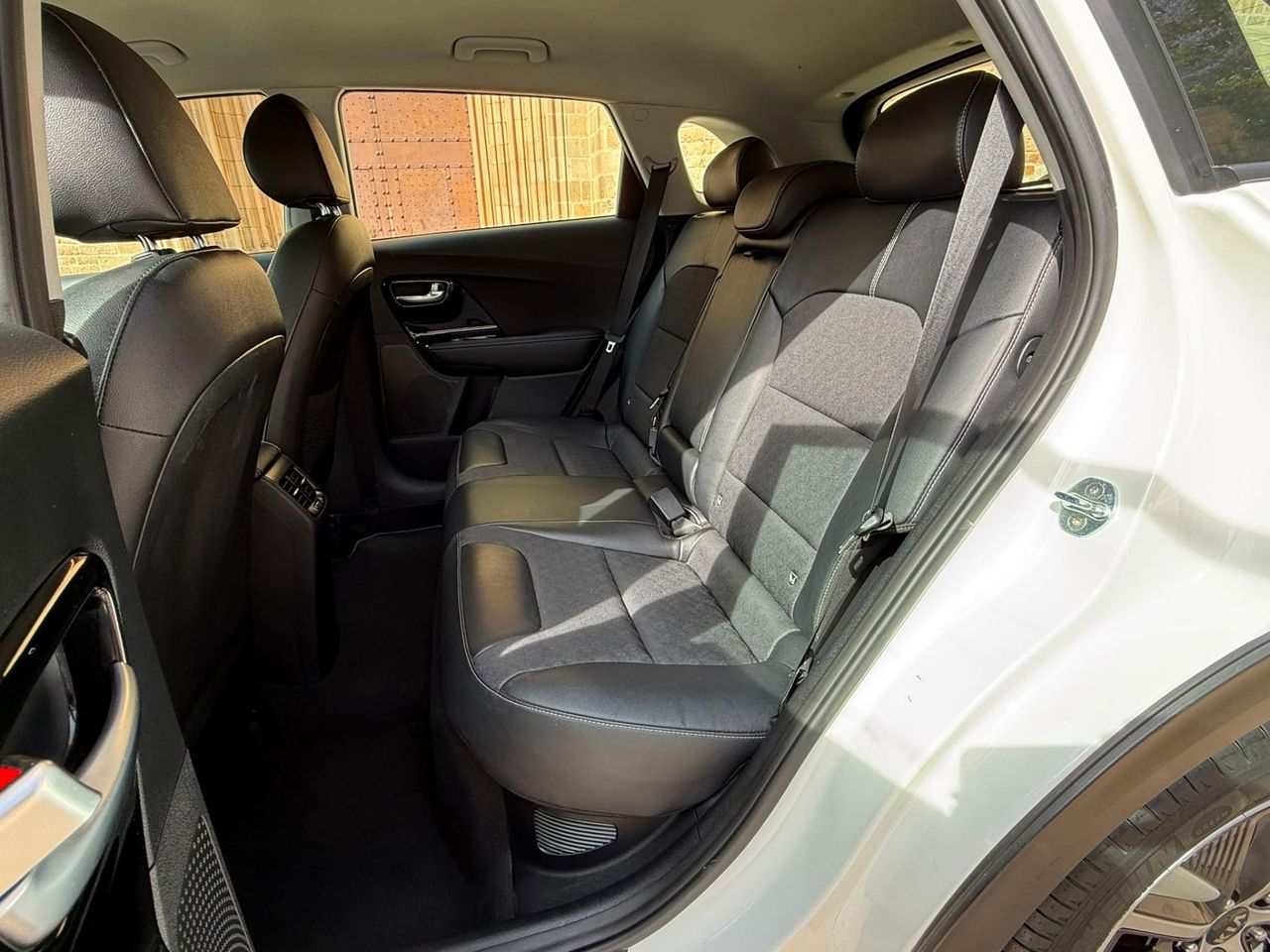Kia Niro Niro 1.6 HEV Drive 2021 de segunda mano en Barcelona