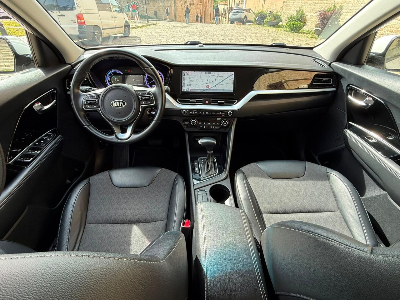 Kia Niro Niro 1.6 HEV Drive 2021 de segunda mano en Barcelona