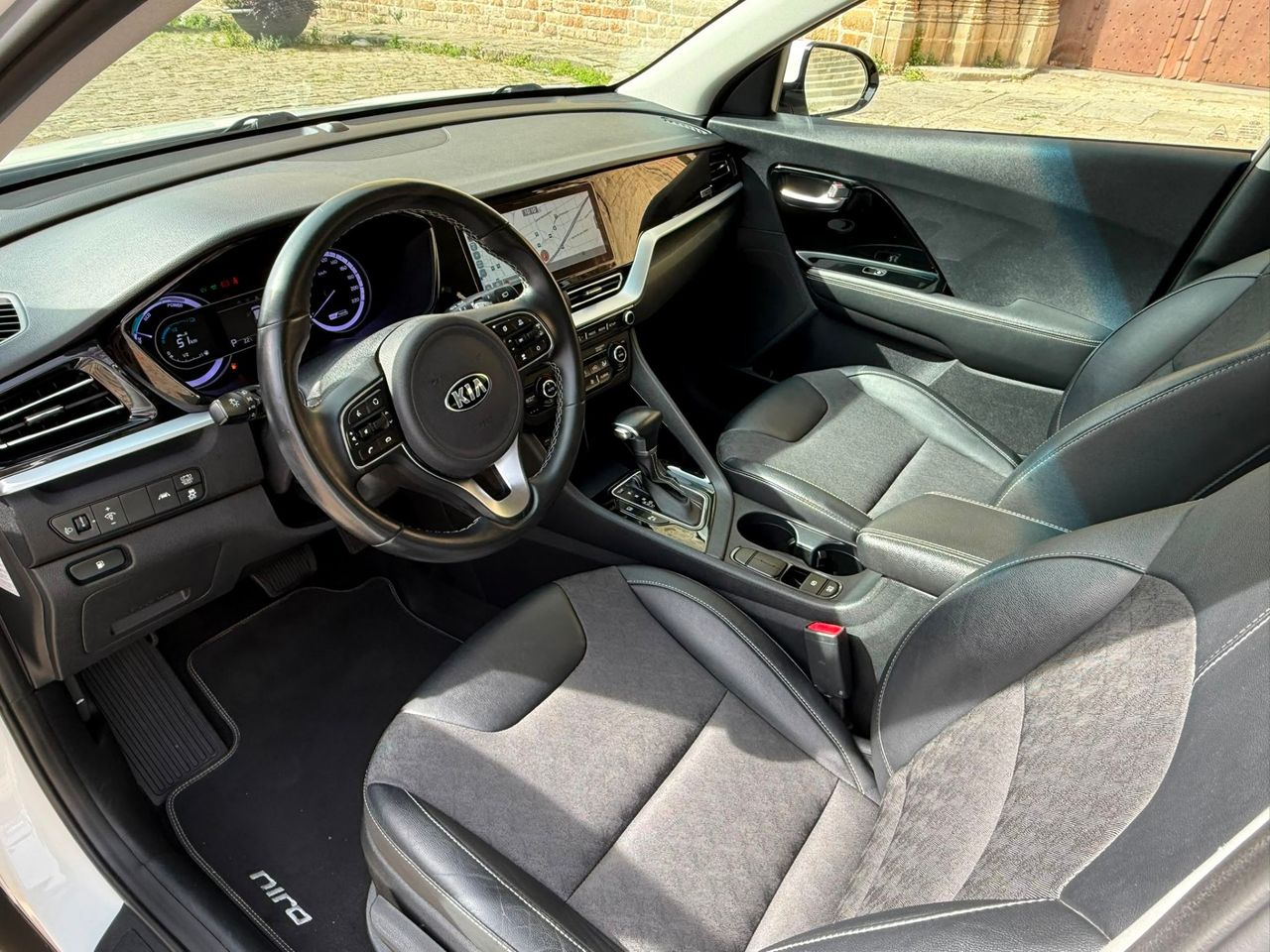 Kia Niro Niro 1.6 HEV Drive 2021 de segunda mano en Barcelona