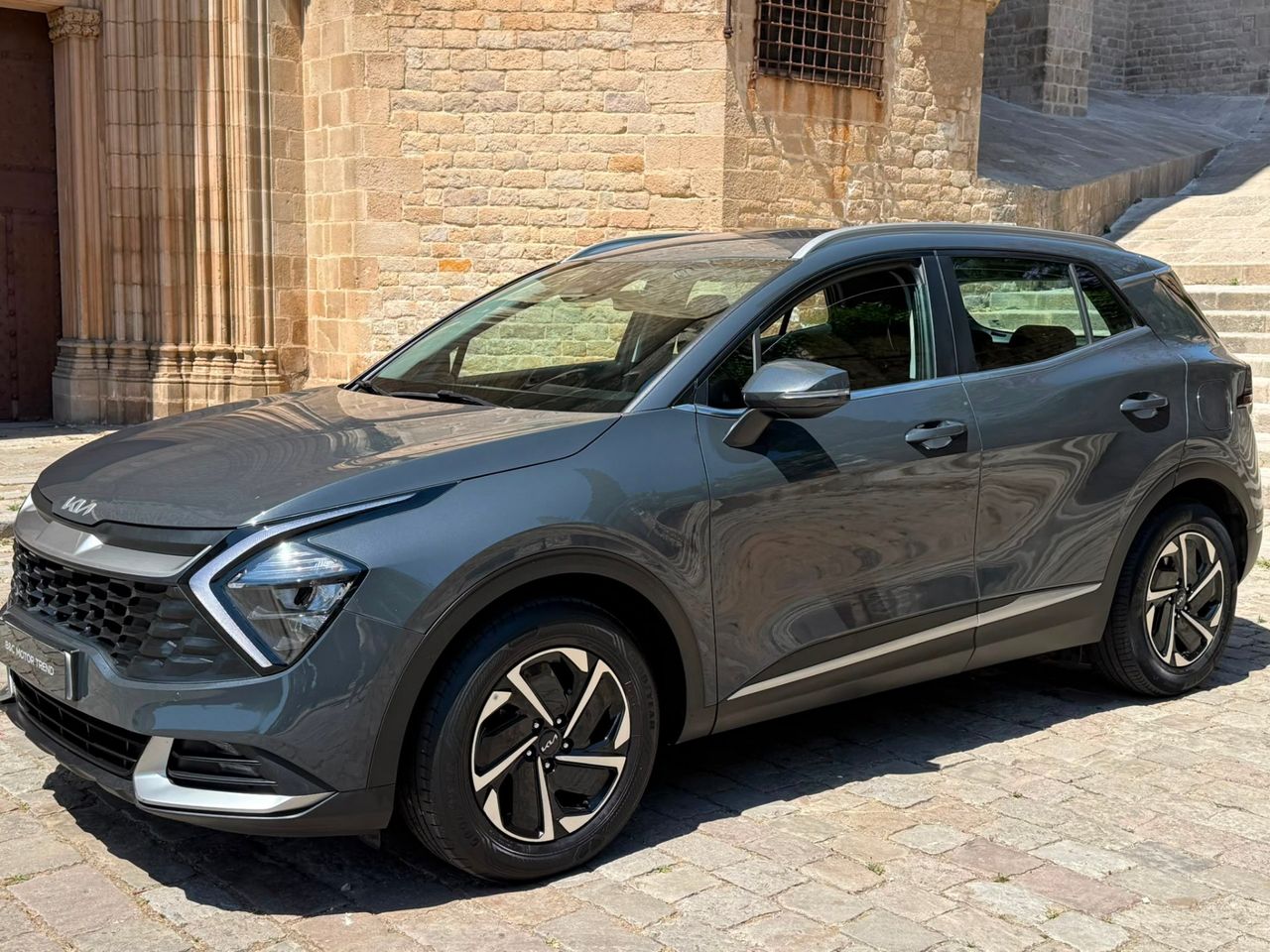 Kia Sportage Drive 1.6 T-GDI MHEV 110 kW 2023 de segunda mano en Barcelona