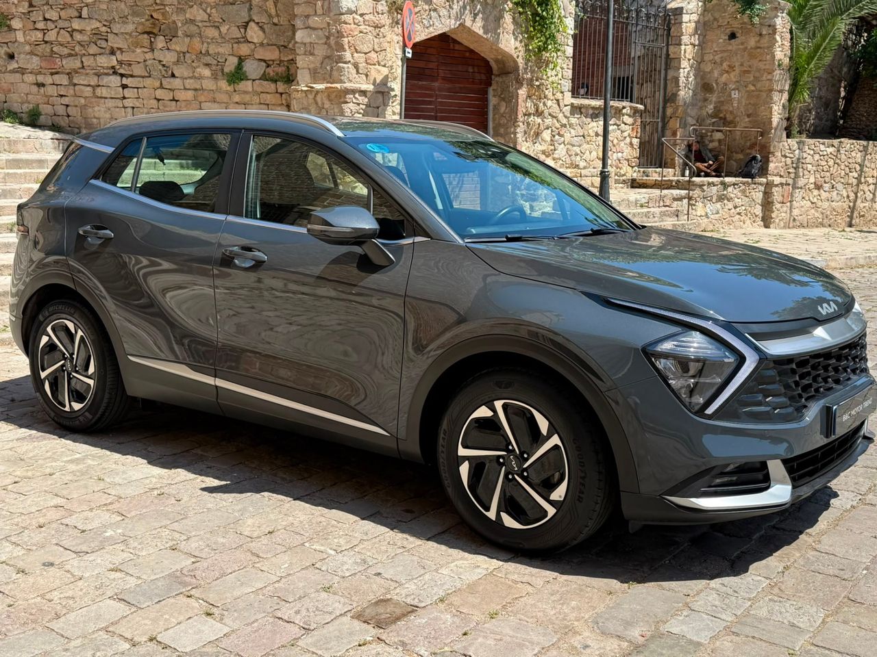 Kia Sportage Drive 1.6 T-GDI MHEV 110 kW 2023 de segunda mano en Barcelona