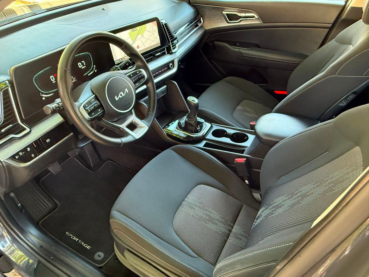 Kia Sportage Drive 1.6 T-GDI MHEV 110 kW 2023 de segunda mano en Barcelona