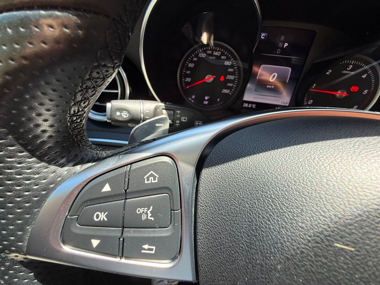 Mercedes GLC 220 d 4MATIC 2018 de segunda mano en Barcelona