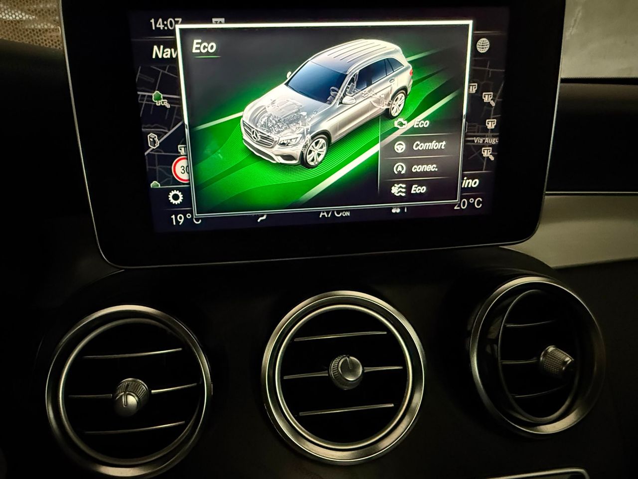 Mercedes GLC 220 d 4MATIC 2018 de segunda mano en Barcelona
