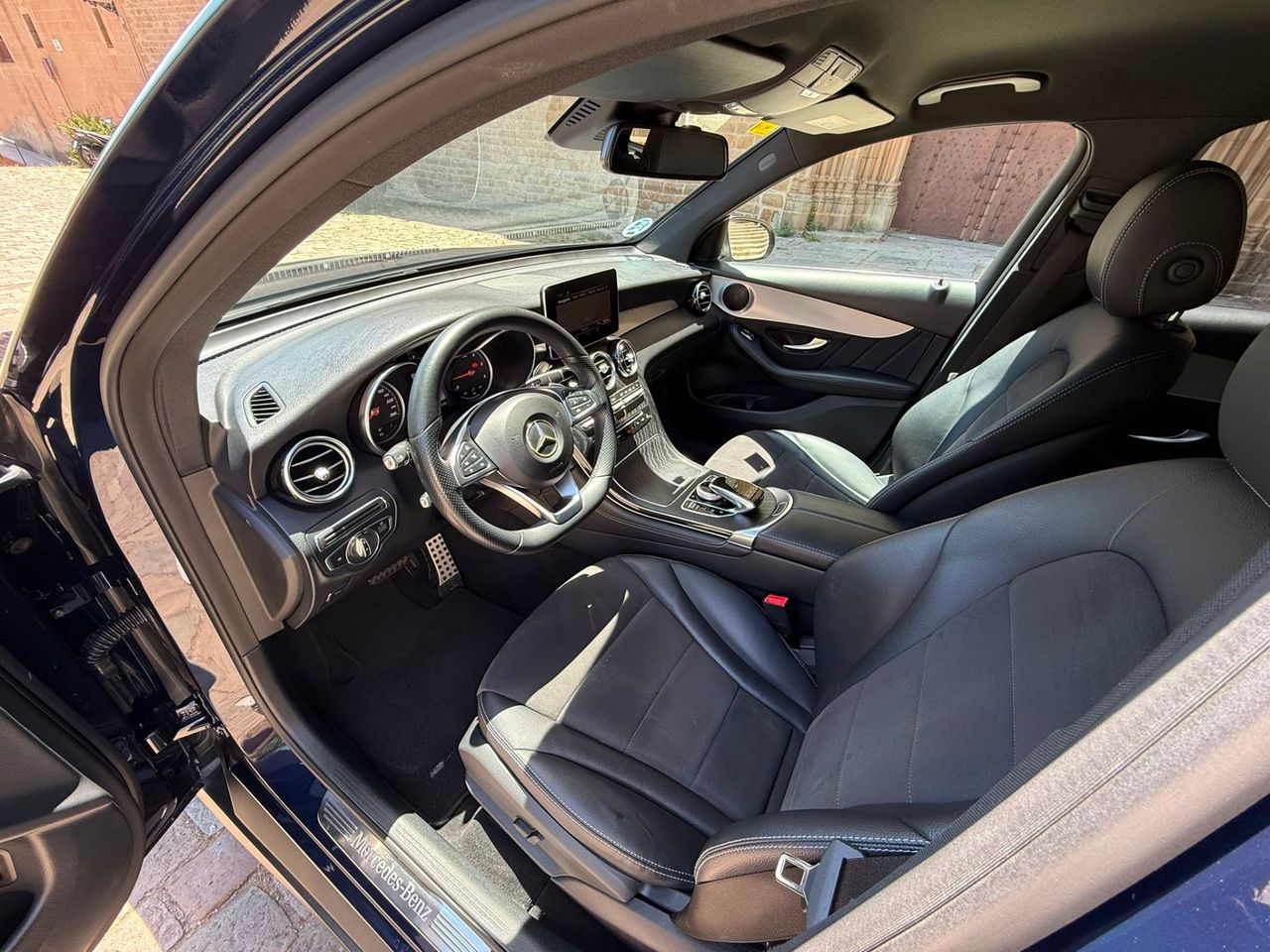 Mercedes GLC 220 d 4MATIC 2018 de segunda mano en Barcelona