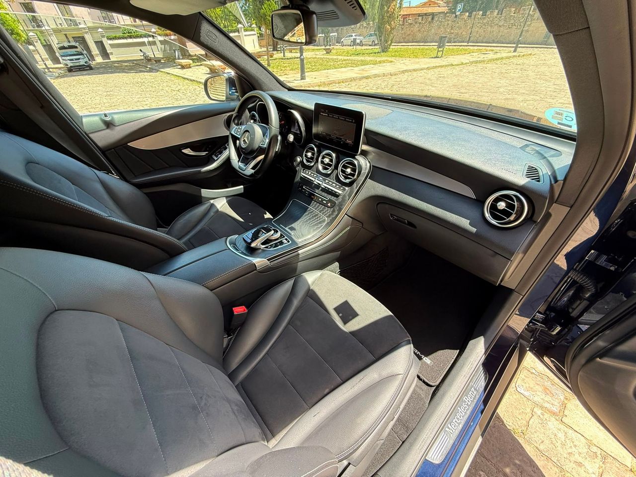 Mercedes GLC 220 d 4MATIC 2018 de segunda mano en Barcelona