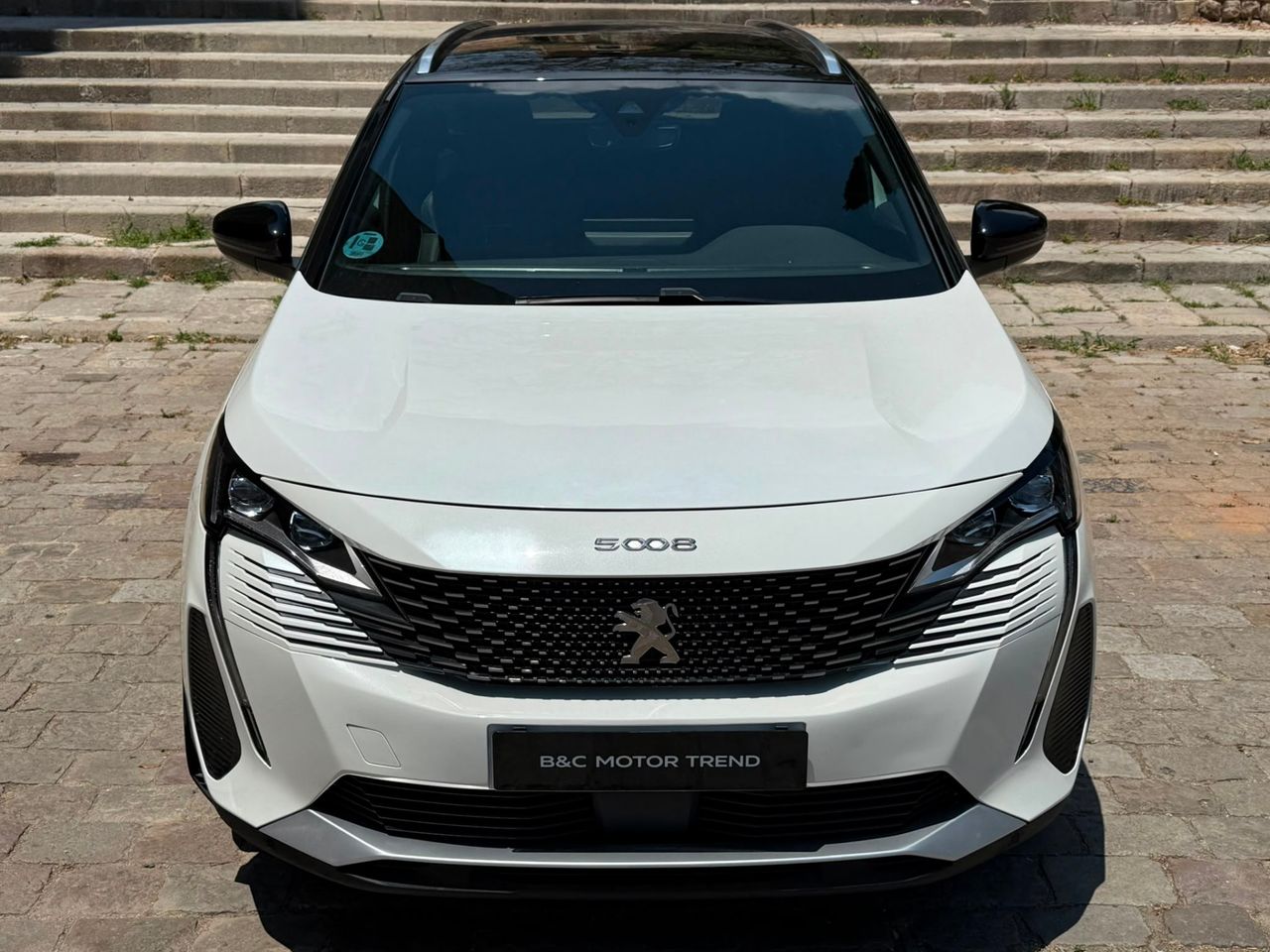Peugeot 5008 GT Pack BlueHDi 130 S&S EAT8 2022 de segunda mano en Barcelona