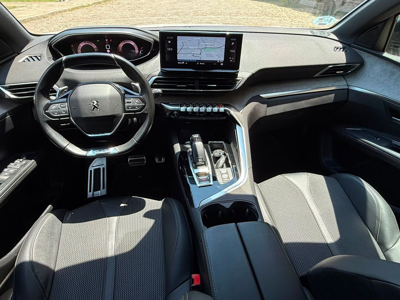 Peugeot 5008 GT Pack BlueHDi 130 S&S EAT8 2022 de segunda mano en Barcelona