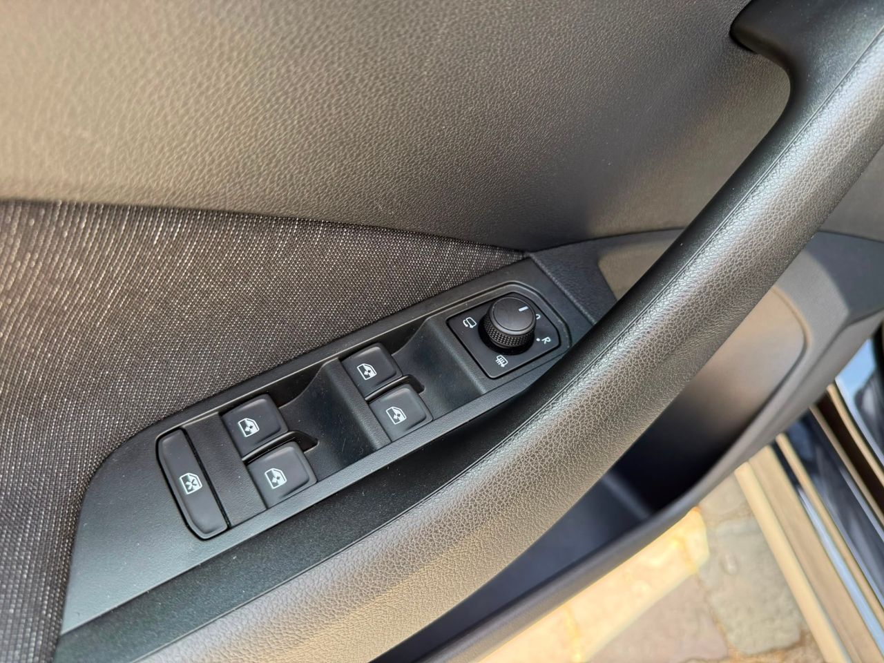 Skoda Kamiq 1.5 TSI 110 kW 2023 de segunda mano en Barcelona