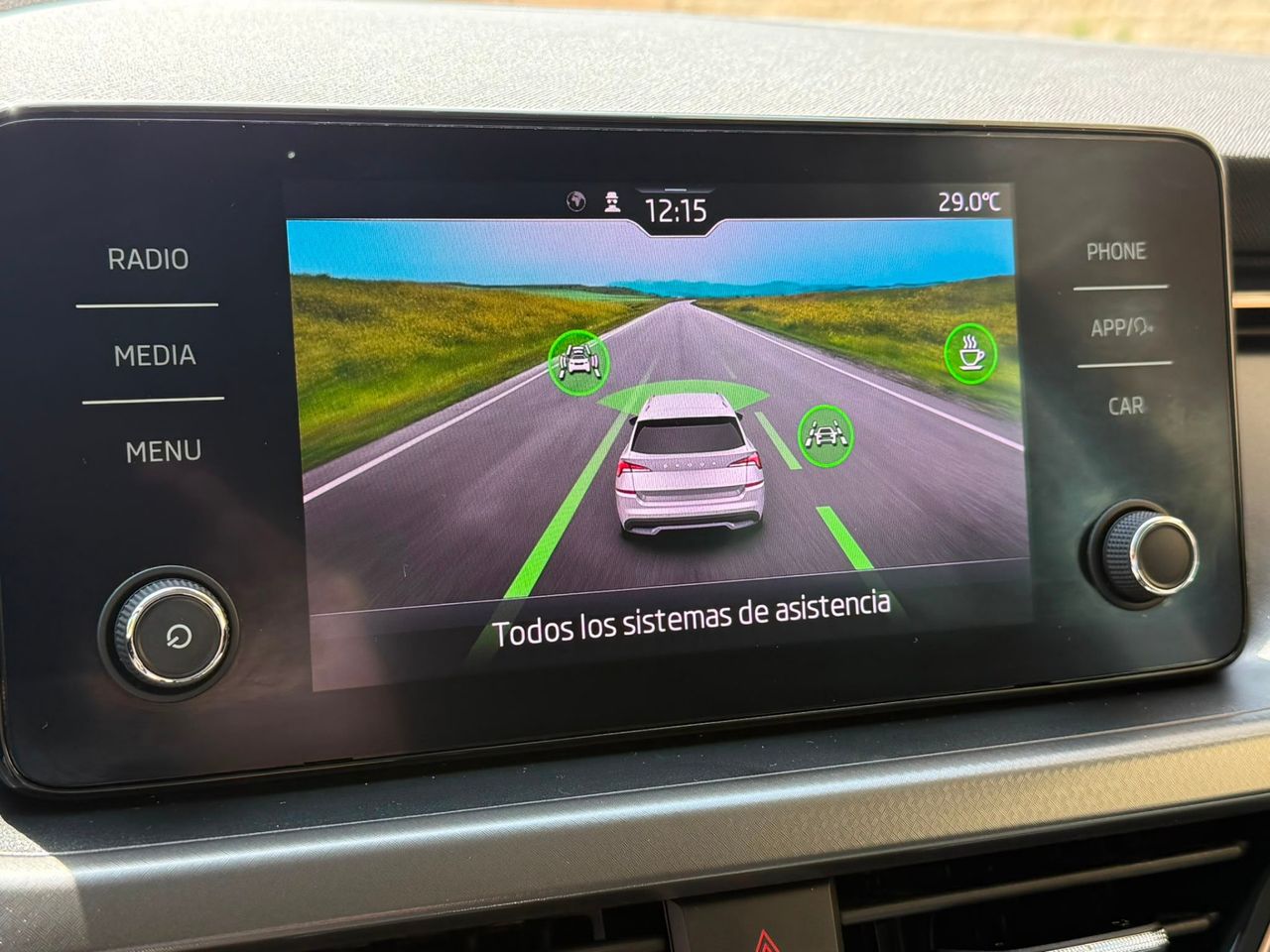 Skoda Kamiq 1.5 TSI 110 kW 2023 de segunda mano en Barcelona
