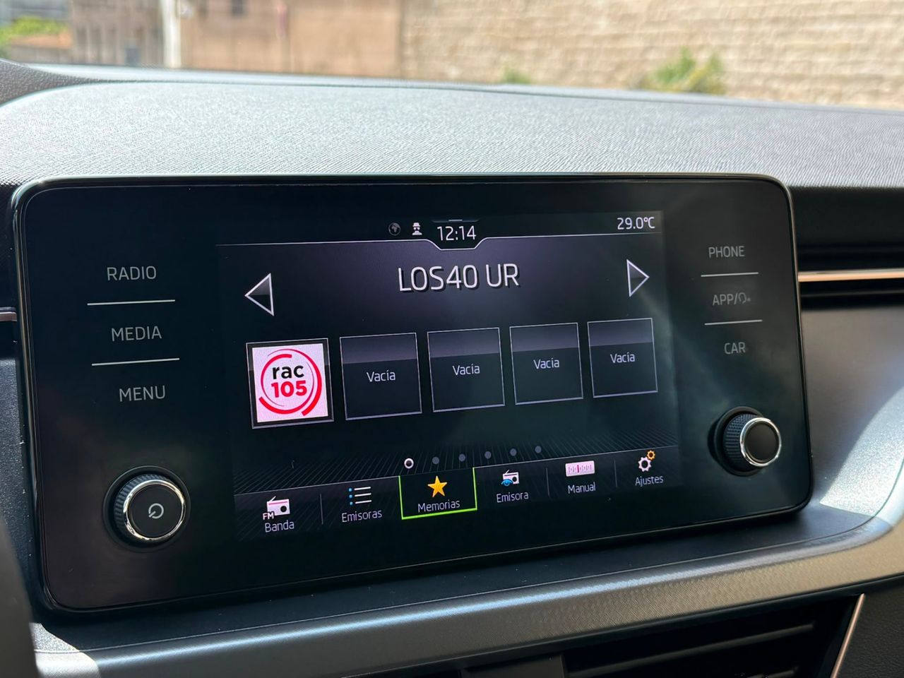 Skoda Kamiq 1.5 TSI 110 kW 2023 de segunda mano en Barcelona