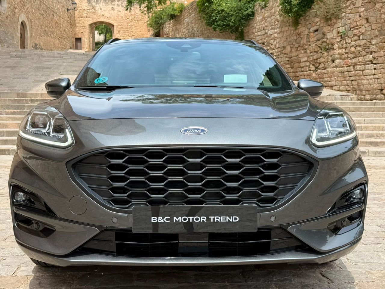 Ford Kuga ST-Line 2.0 EcoBlue 88 kW 2023 de segunda mano en Barcelona