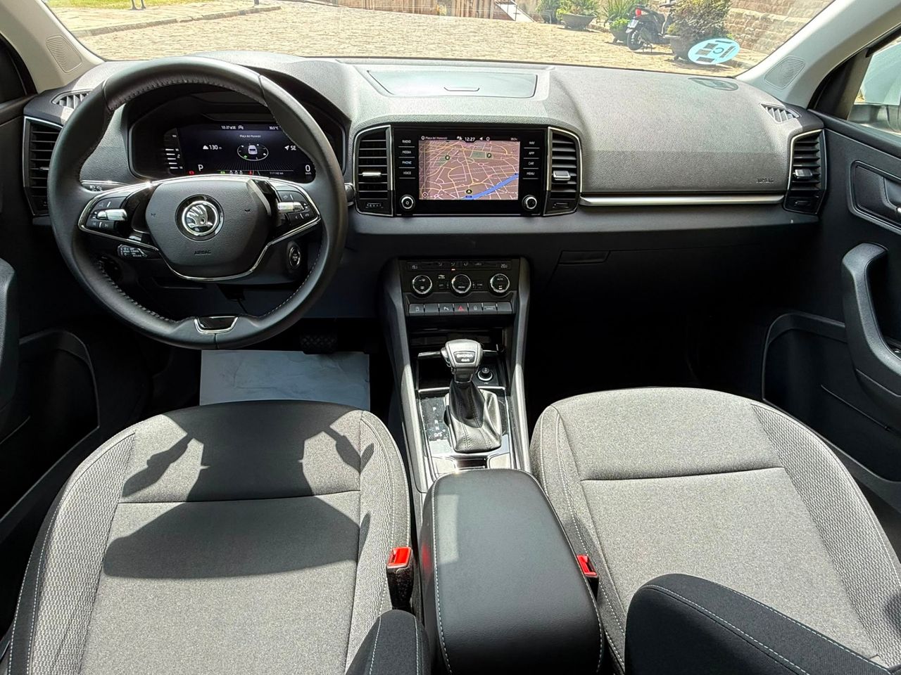 Skoda Karoq Ambition 2.0 TDI 110 kW 2022 de segunda mano en Barcelona