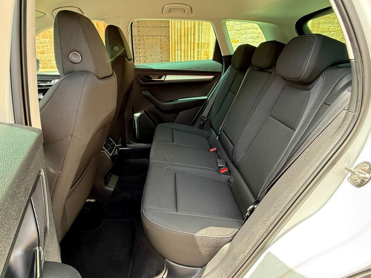 Skoda Karoq Ambition 2.0 TDI 110 kW 2022 de segunda mano en Barcelona