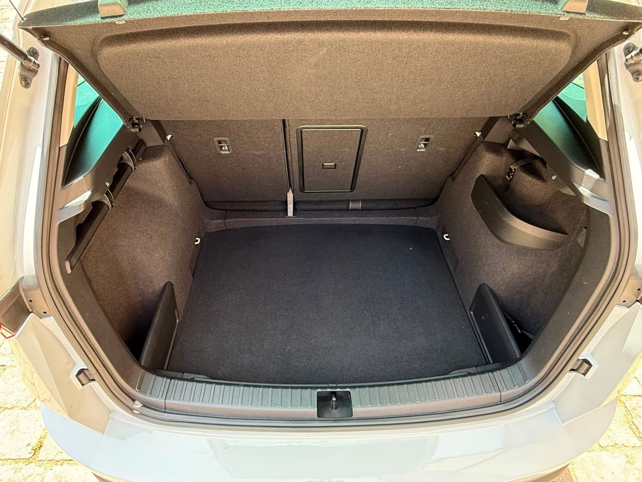 Skoda Karoq Ambition 2.0 TDI 110 kW 2022 de segunda mano en Barcelona