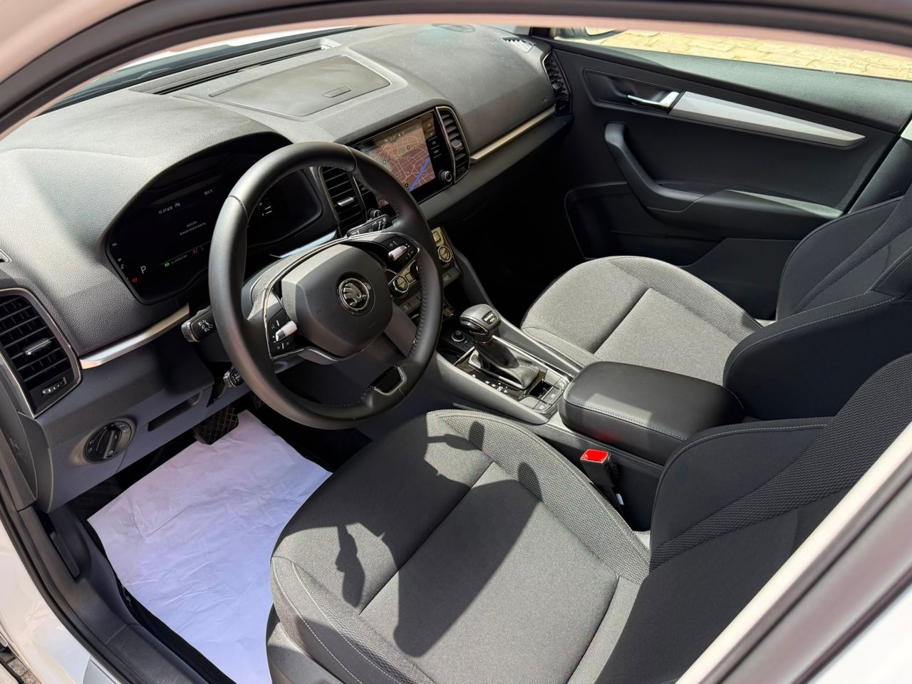 Skoda Karoq Ambition 2.0 TDI 110 kW 2022 de segunda mano en Barcelona