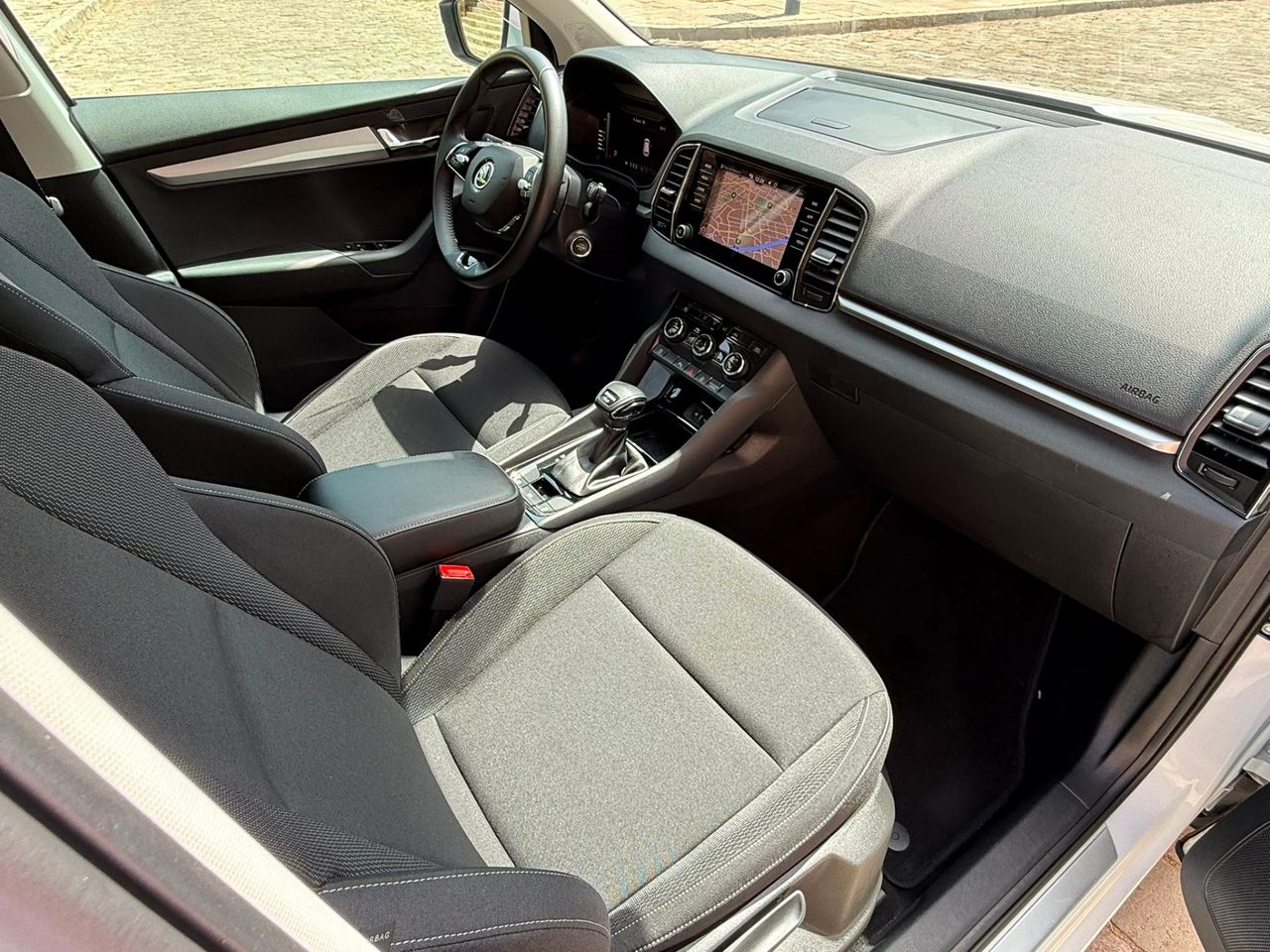 Skoda Karoq Ambition 2.0 TDI 110 kW 2022 de segunda mano en Barcelona