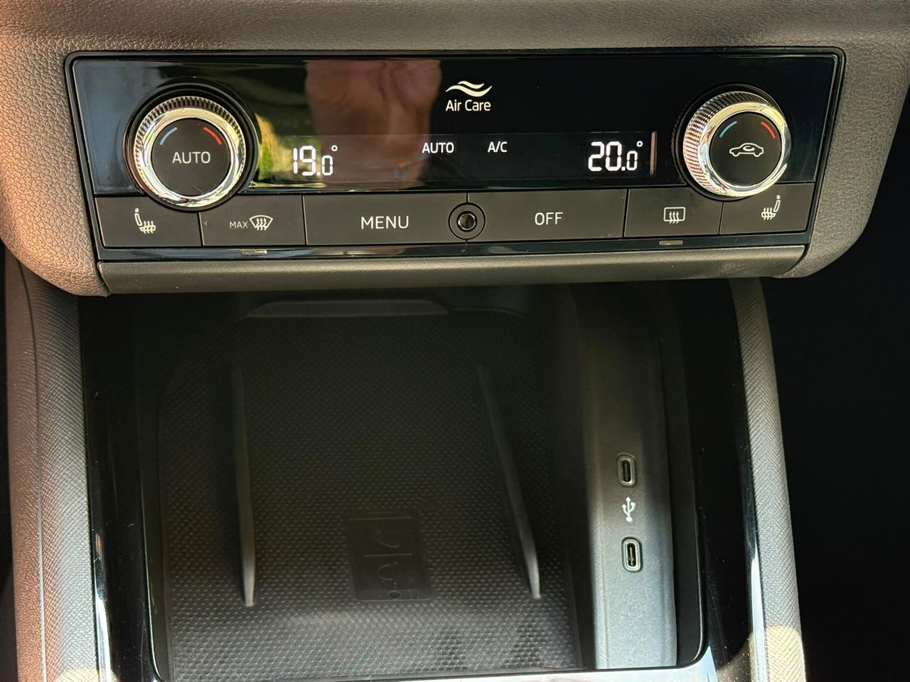 Skoda Kamiq 1.5 TSI 110 kW 2023 de segunda mano en Barcelona