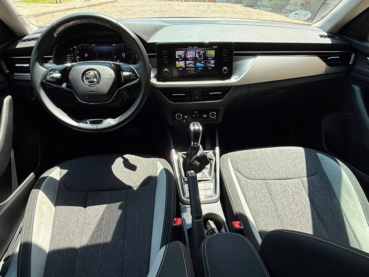 Skoda Kamiq 1.5 TSI 110 kW 2023 de segunda mano en Barcelona
