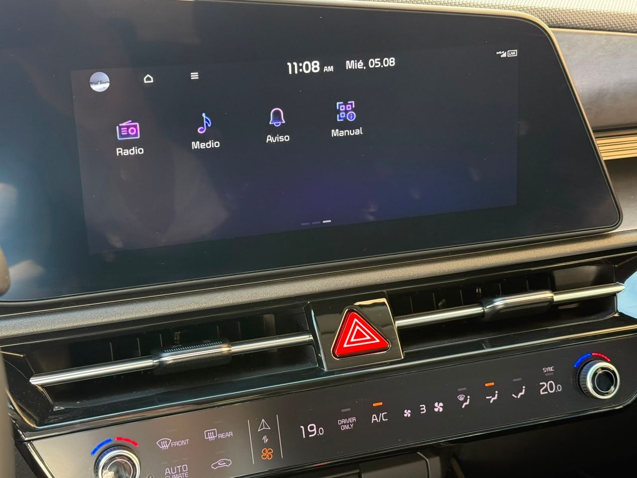 Kia Niro 1.6 GDi HEV 141 CV Emotion 2023 de segunda mano en Barcelona