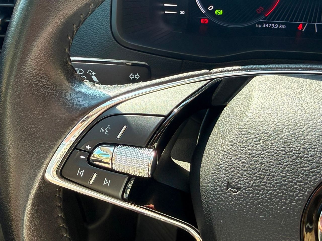 Skoda Karoq Ambition 2.0 TDI 110 kW 2022 de segunda mano en Barcelona