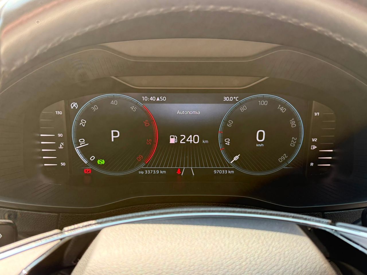Skoda Karoq Ambition 2.0 TDI 110 kW 2022 de segunda mano en Barcelona