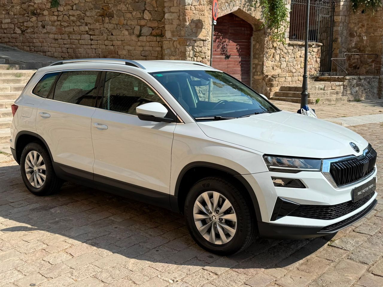 Skoda Karoq Ambition 2.0 TDI 110 kW 2022 de segunda mano en Barcelona