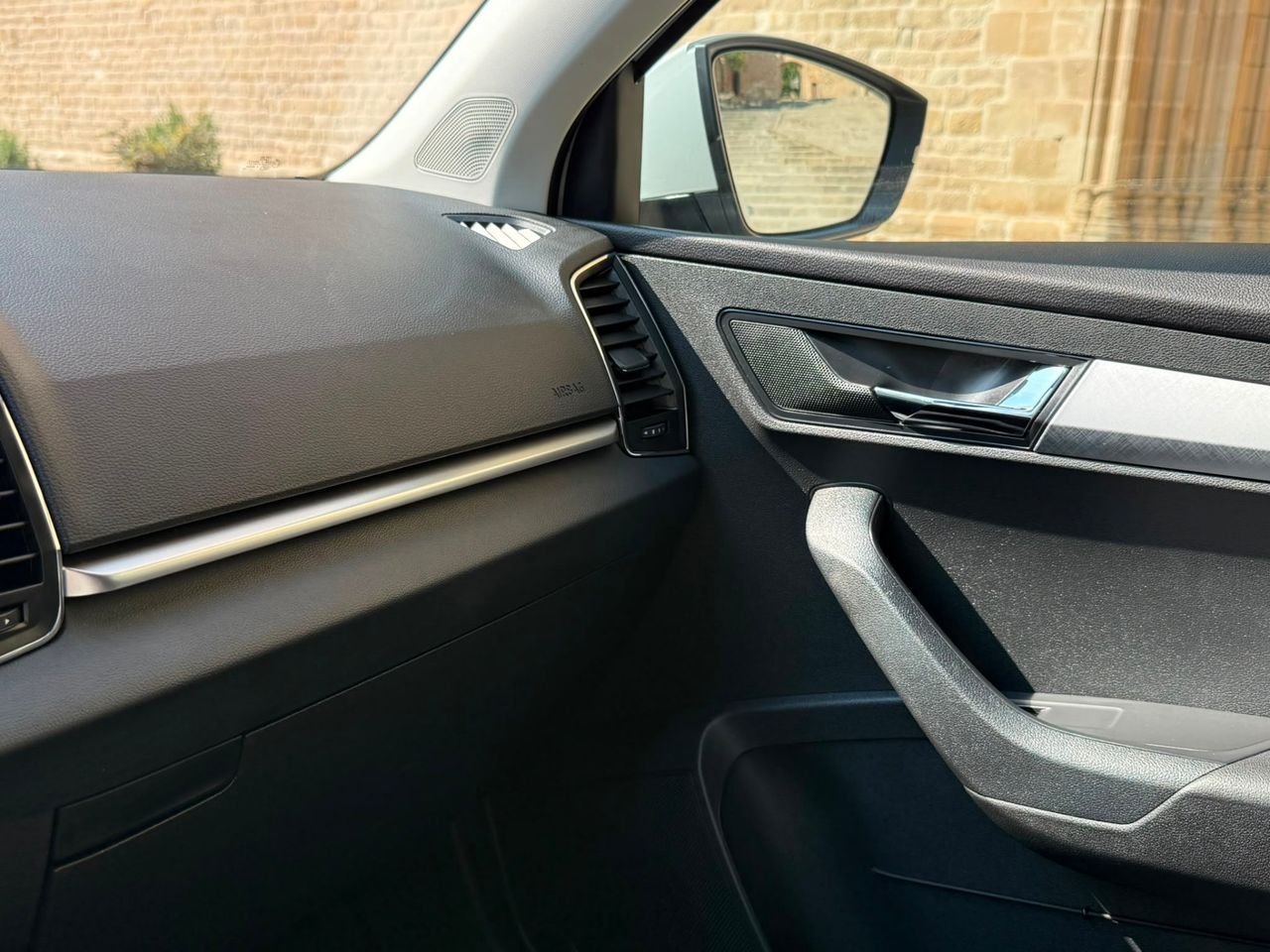 Skoda Karoq Ambition 2.0 TDI 110 kW 2022 de segunda mano en Barcelona