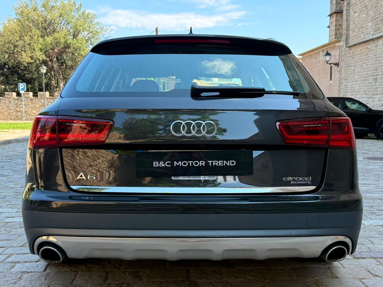 Audi A6 allroad 3.0 TDI 272 CV quattro S tronic 7 vel. Advanced Edition 2017 de segunda mano en Barcelona