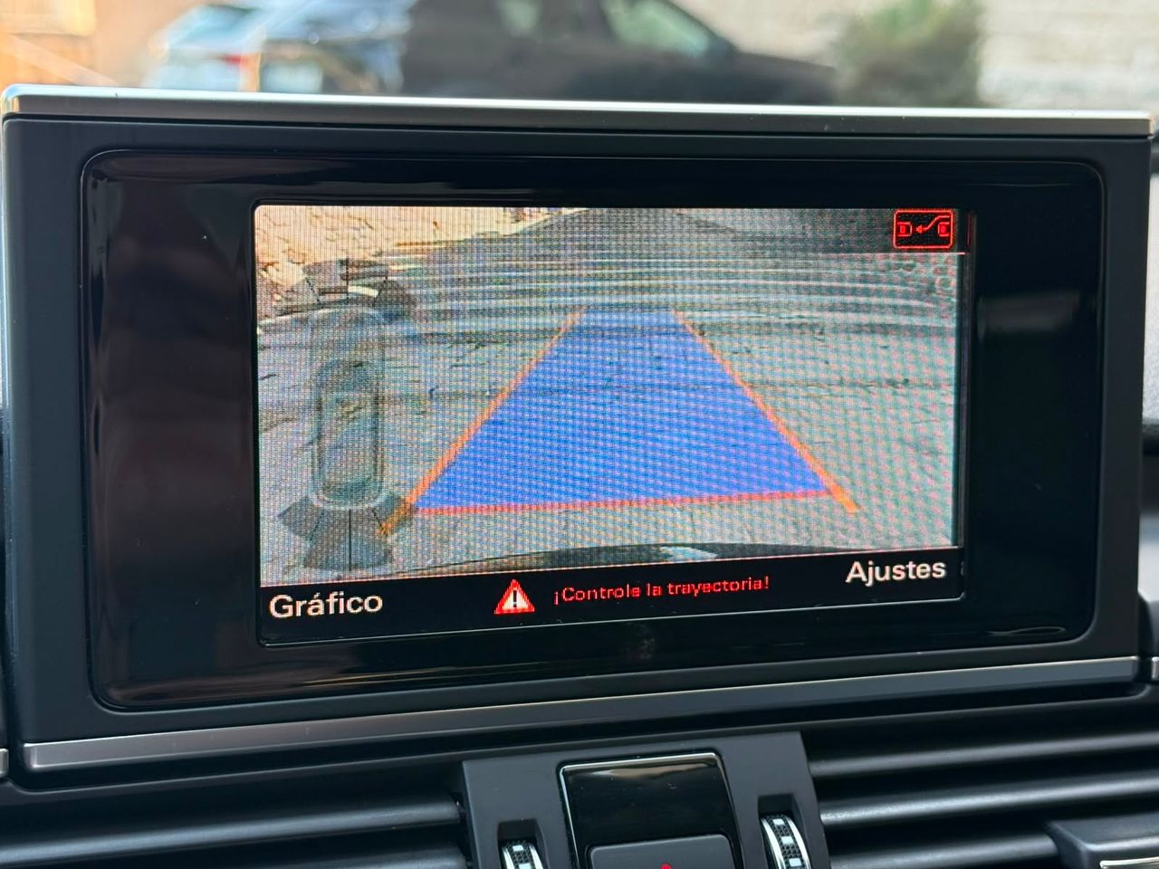 Audi A6 allroad 3.0 TDI 272 CV quattro S tronic 7 vel. Advanced Edition 2017 de segunda mano en Barcelona