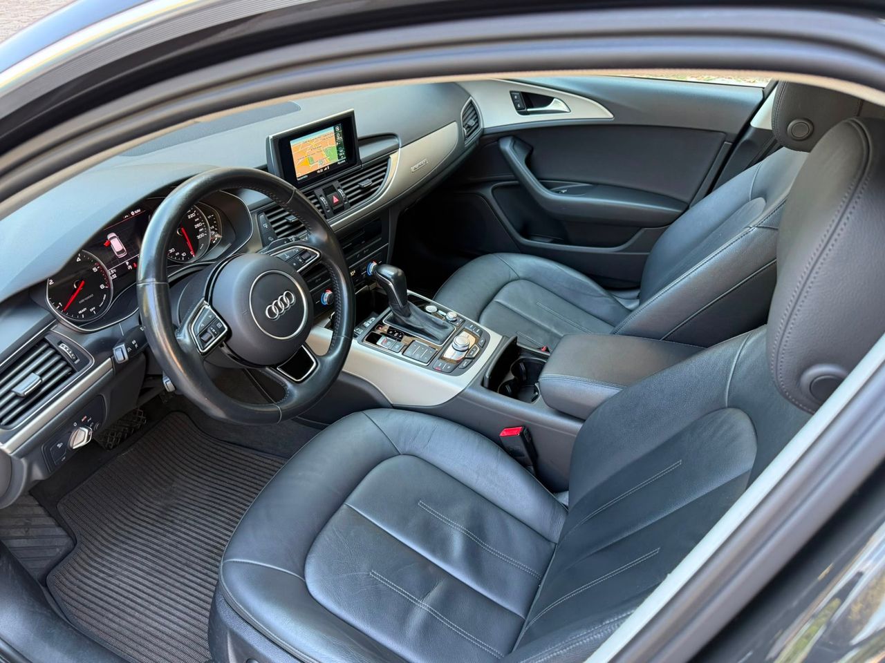 Audi A6 allroad 3.0 TDI 272 CV quattro S tronic 7 vel. Advanced Edition 2017 de segunda mano en Barcelona