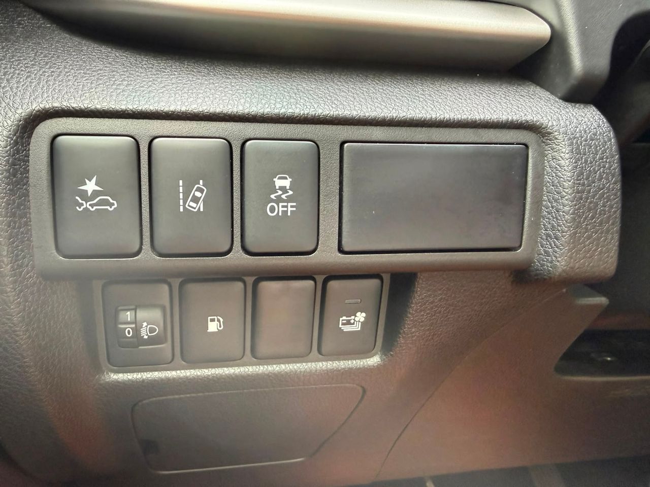 Mitsubishi Eclipse Cross PHEV Kaiteki 4WD 2024 de segunda mano en Barcelona