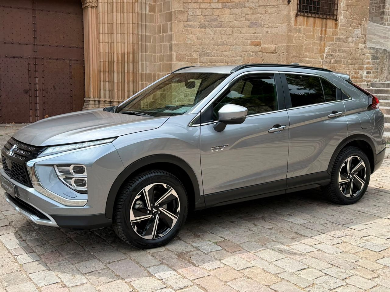 Mitsubishi Eclipse Cross PHEV Kaiteki 4WD 2024 de segunda mano en Barcelona