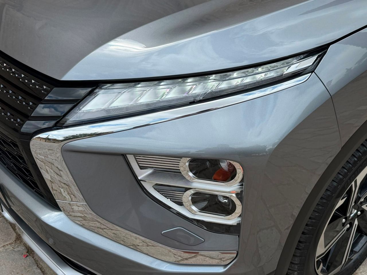 Mitsubishi Eclipse Cross PHEV Kaiteki 4WD 2024 de segunda mano en Barcelona