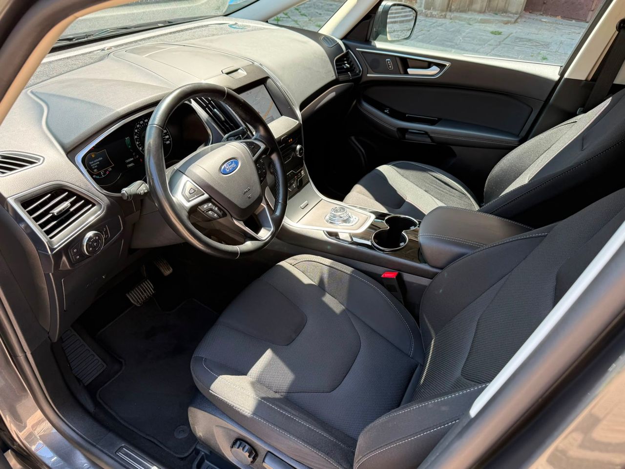 Ford S Max Titanium 2.5 FHEV 140 kW 2022 de segunda mano en Barcelona