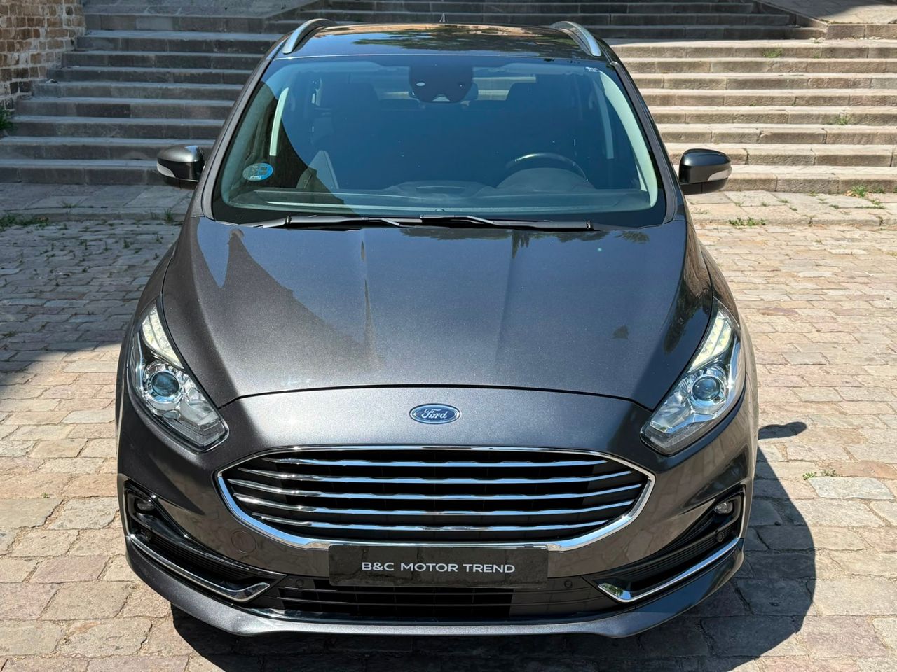 Ford S Max Titanium 2.5 FHEV 140 kW 2022 de segunda mano en Barcelona