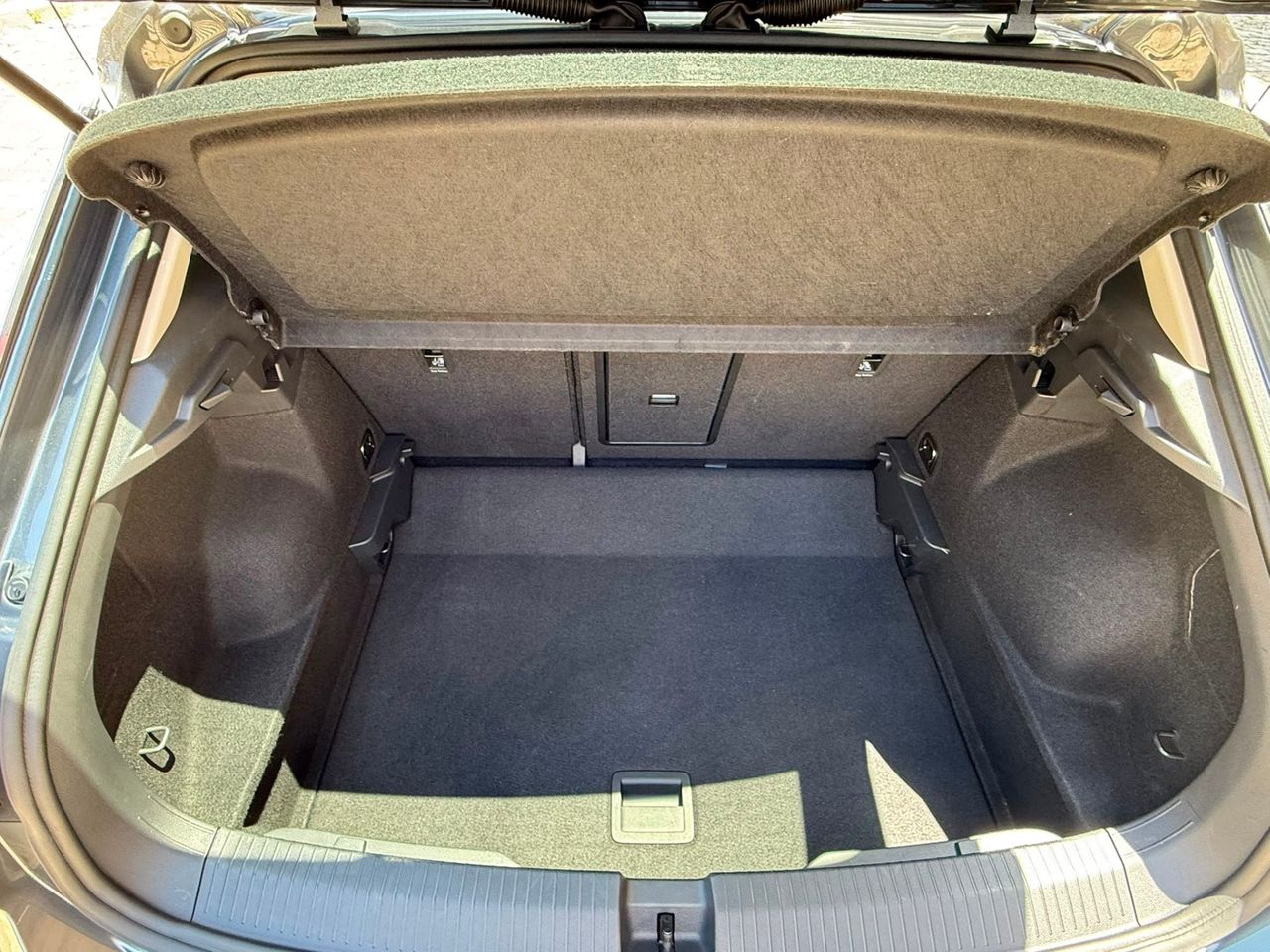 Volkswagen T-Roc Life 2.0 TDI 110 kW 2023 de segunda mano en Barcelona