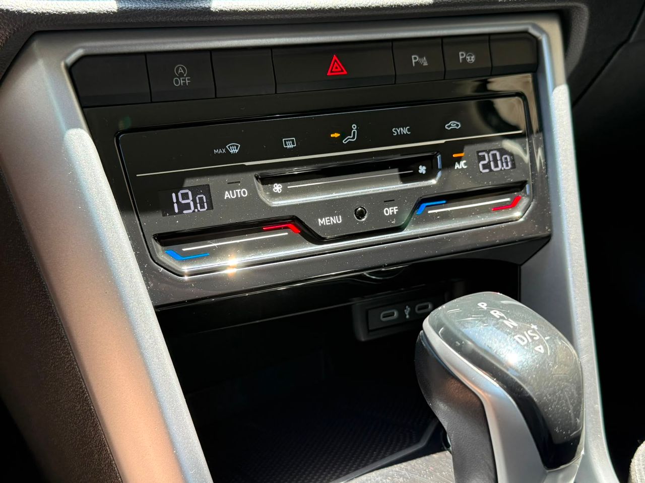 Volkswagen T-Roc Life 2.0 TDI 110 kW 2023 de segunda mano en Barcelona