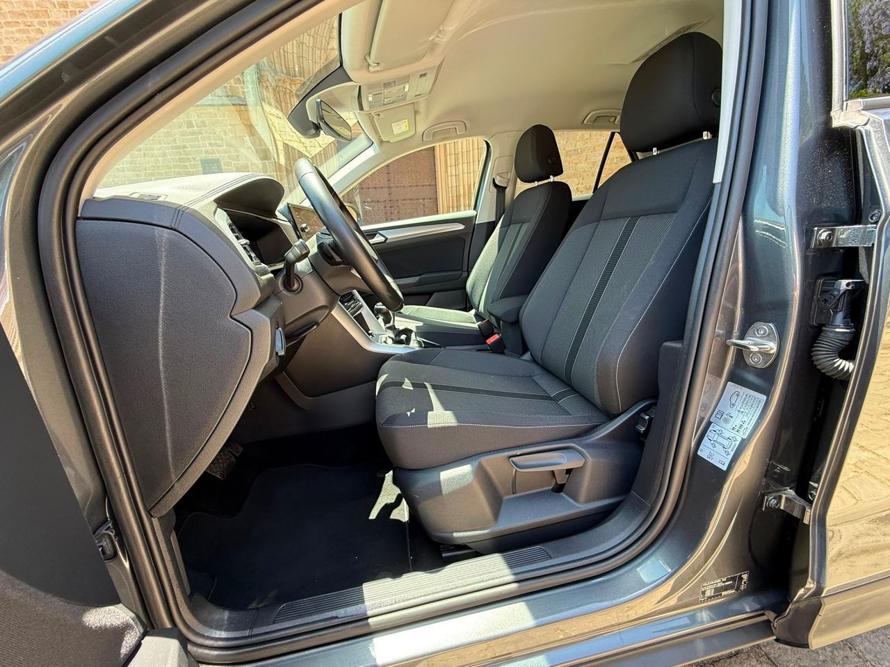 Volkswagen T-Roc Life 2.0 TDI 110 kW 2023 de segunda mano en Barcelona