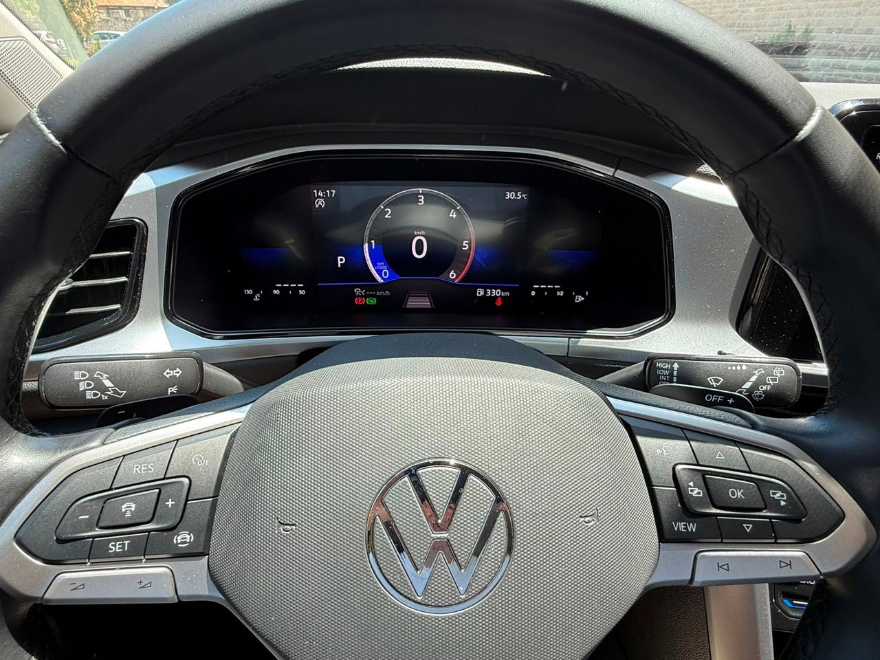 Volkswagen T-Roc Life 2.0 TDI 110 kW 2023 de segunda mano en Barcelona