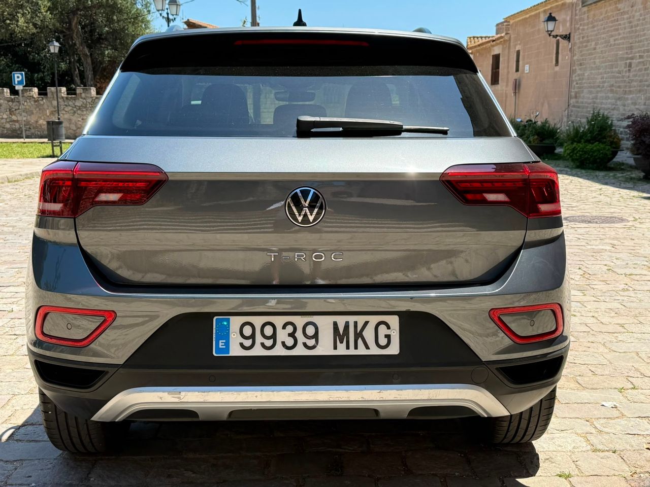 Volkswagen T-Roc Life 2.0 TDI 110 kW 2023 de segunda mano en Barcelona